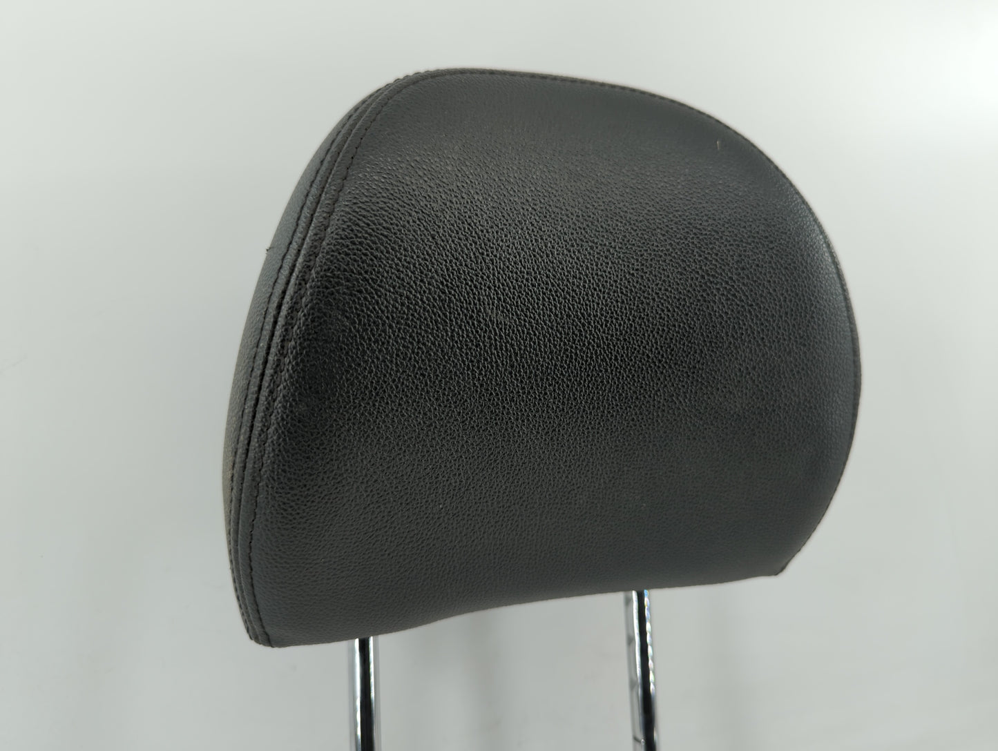 2013-2016 Ford Fusion Headrest Head Rest Rear Seat Fits Fits 2013 2014 2015 2016 OEM Used Auto Parts - Oemusedautoparts1.com