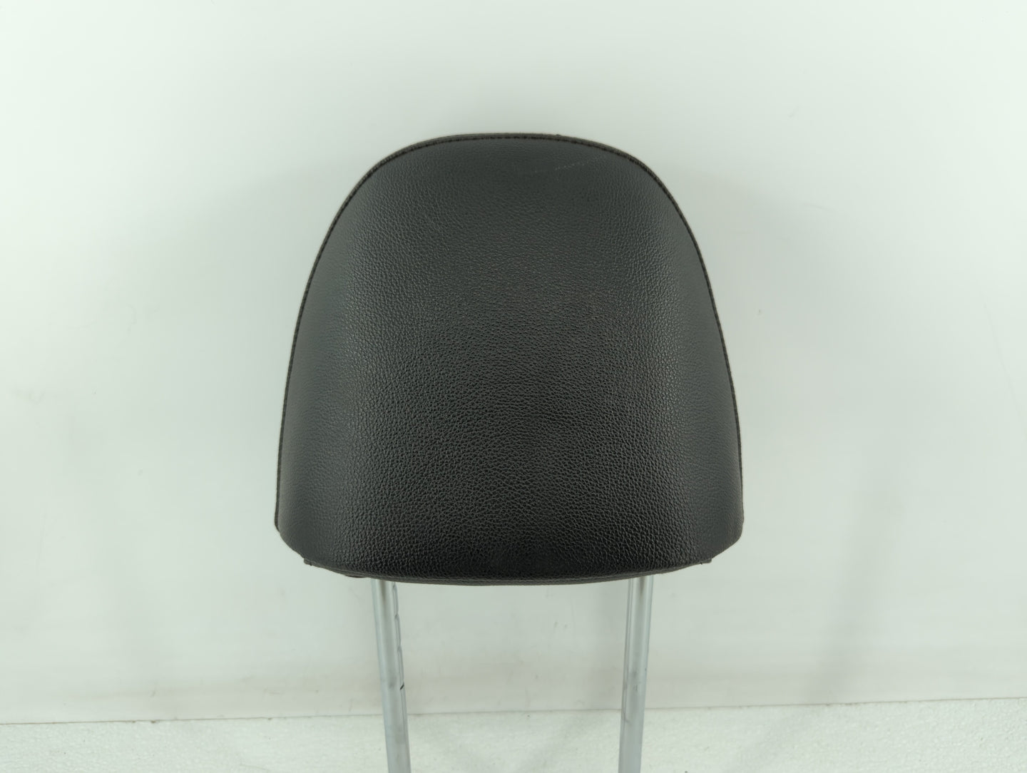 2013-2016 Ford Fusion Headrest Head Rest Rear Seat Fits Fits 2013 2014 2015 2016 OEM Used Auto Parts - Oemusedautoparts1.com