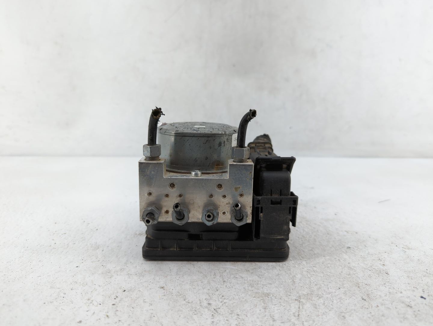 2014-2016 Ford Fusion ABS Pump Control Module Replacement P/N:EG9C-2C405-AG HG9C-2B373-AG, EG9C-2C405-AE Fits Fits 2014 2015