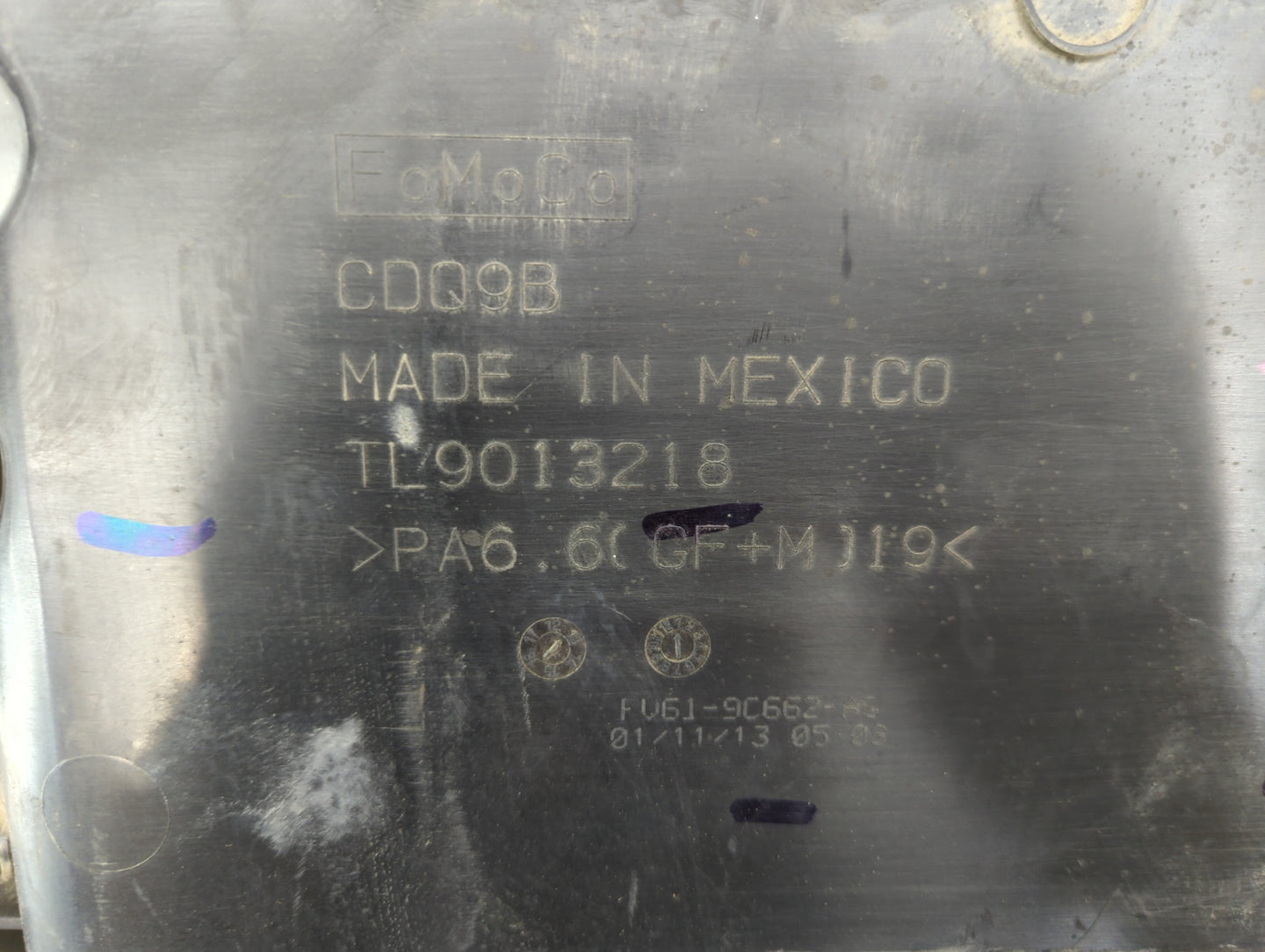 2015 Ford Fusion Engine Cover - Oemusedautoparts1.com