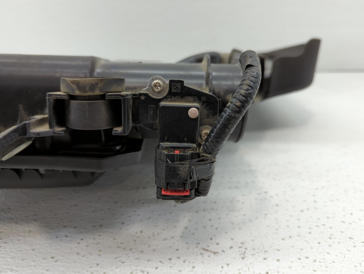 2015 Ford Fusion Engine Cover - Oemusedautoparts1.com