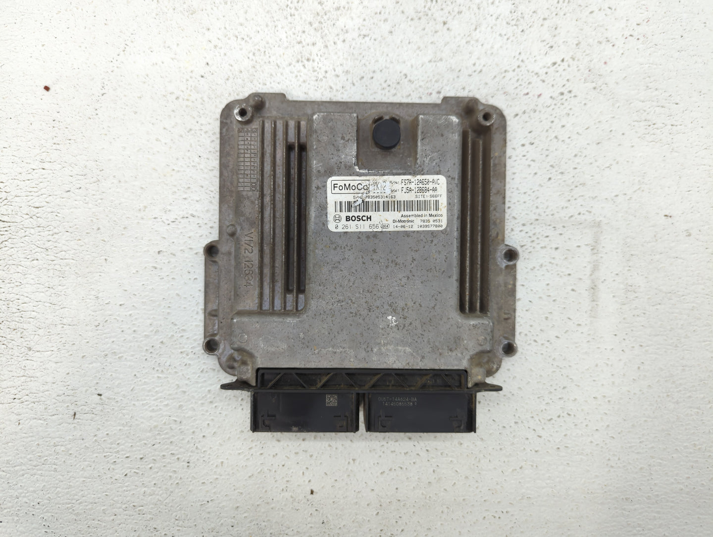 2015 Ford Fusion PCM Engine Control Computer ECU ECM PCU OEM P/N:FS7A-12A650-AVC FS7A-12A650-AXC, FS7A-12A650-AUC Fits OEM U