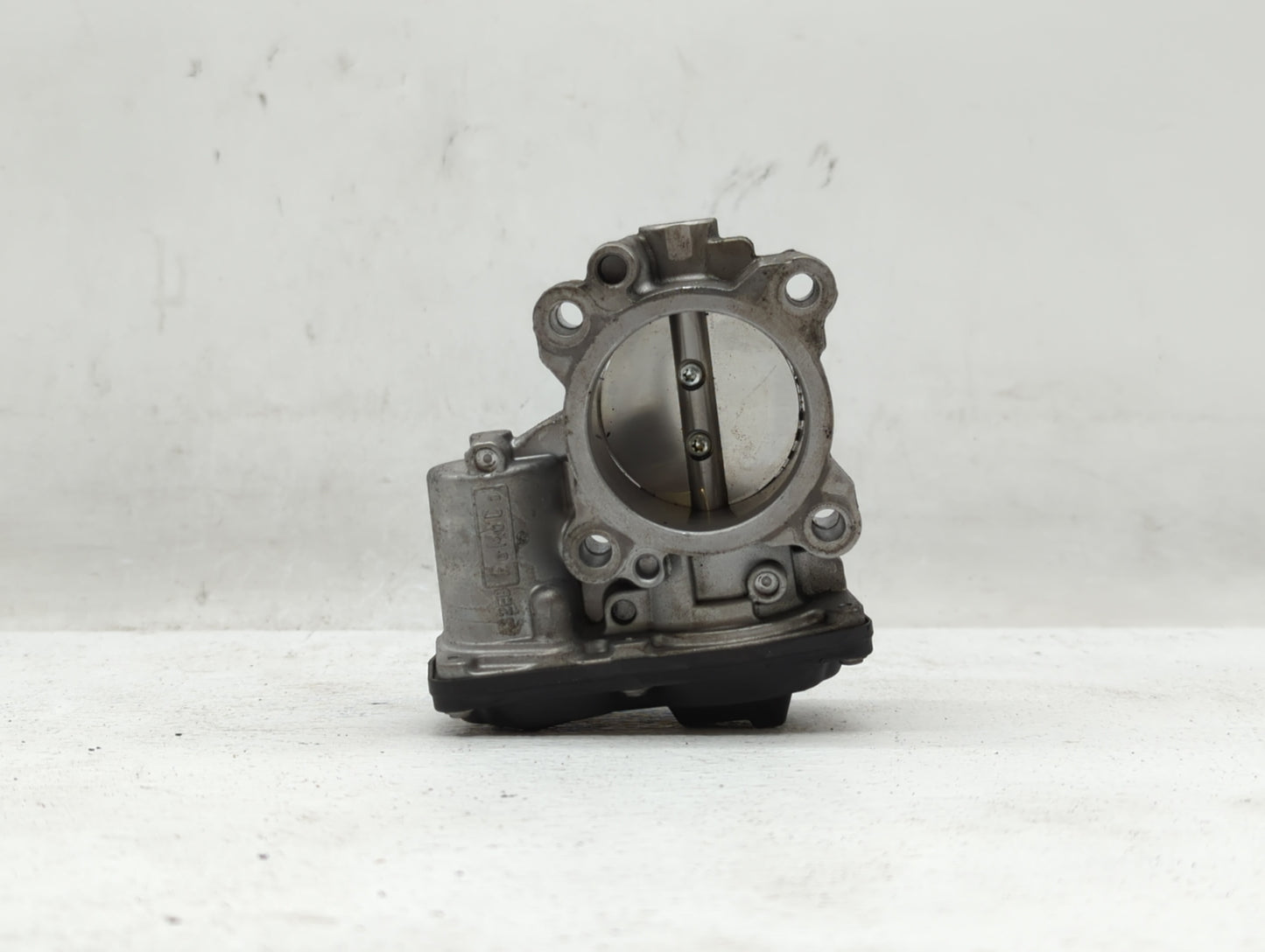 2014-2020 Ford Fusion Throttle Body P/N:DS7G-9F991-BB DS7G-9F991-CA Fits Fits 2014 2015 2016 2017 2018 2019 2020 OEM Used Au