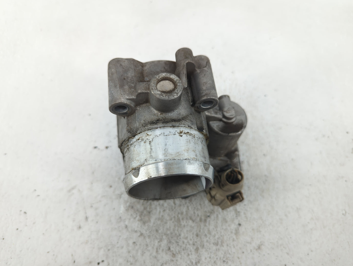 2014-2020 Ford Fusion Throttle Body P/N:DS7G-9F991-BB DS7G-9F991-CA Fits Fits 2014 2015 2016 2017 2018 2019 2020 OEM Used Au