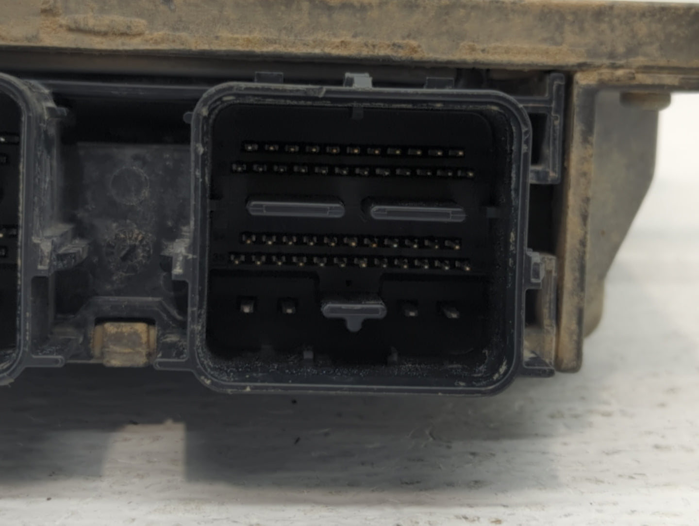 2014-2016 Ford Fusion PCM Engine Control Computer ECU ECM PCU OEM P/N:ES7A-12A650-JG ES7A-12A650-JF Fits Fits 2014 2015 2016