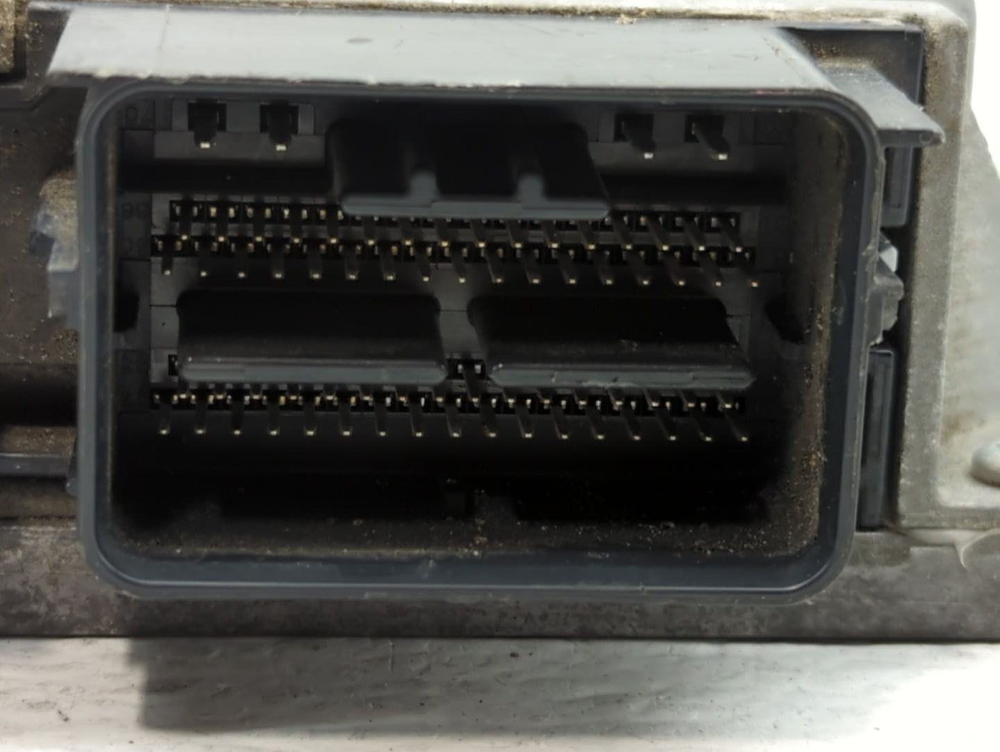 2014-2016 Ford Fusion PCM Engine Control Computer ECU ECM PCU OEM P/N:ES7A-12A650-JF ES7A-12A650-GF Fits Fits 2014 2015 2016