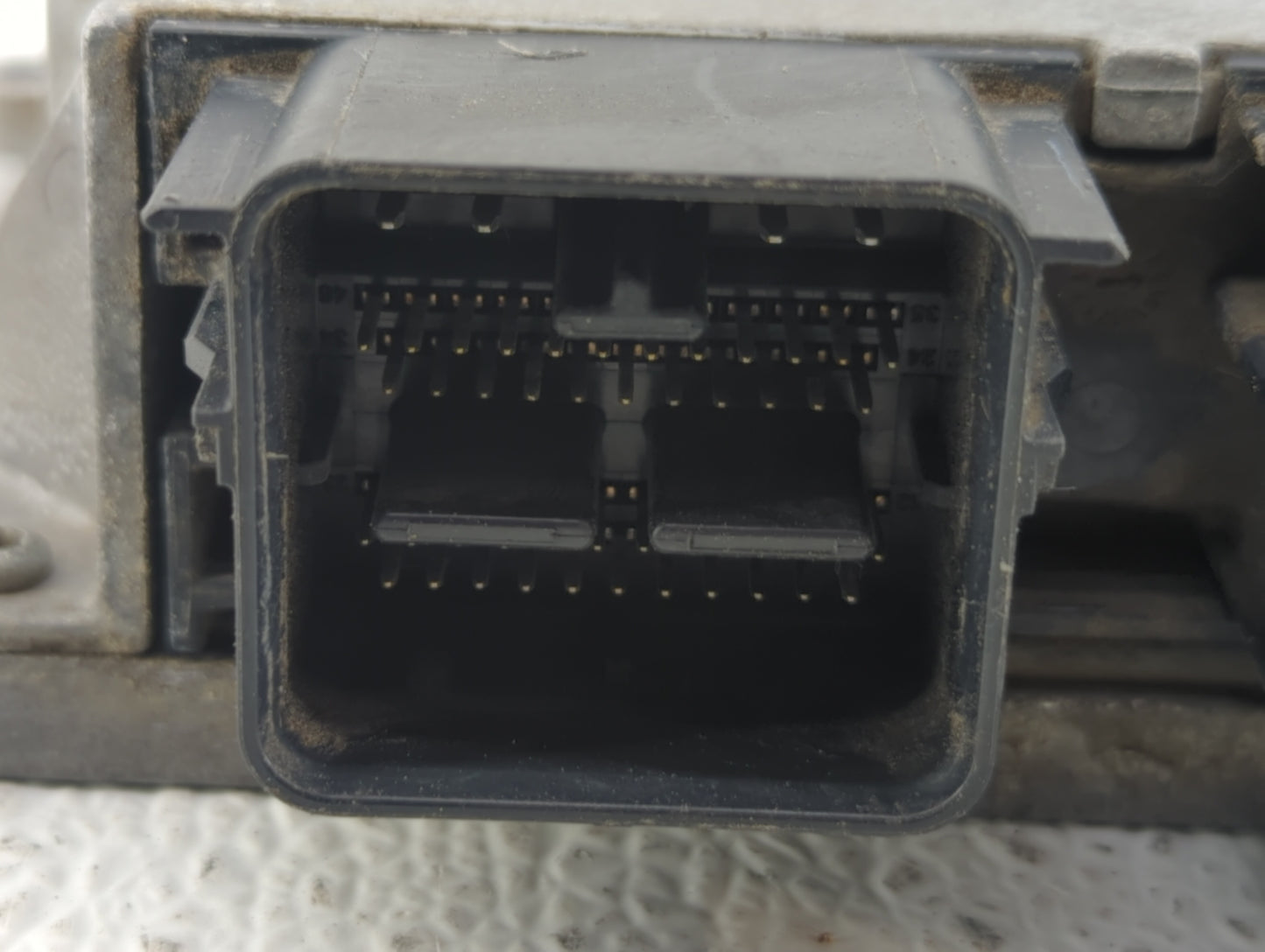 2014-2016 Ford Fusion PCM Engine Control Computer ECU ECM PCU OEM P/N:ES7A-12A650-GF DG9A-12B684-YA Fits Fits 2014 2015 2016