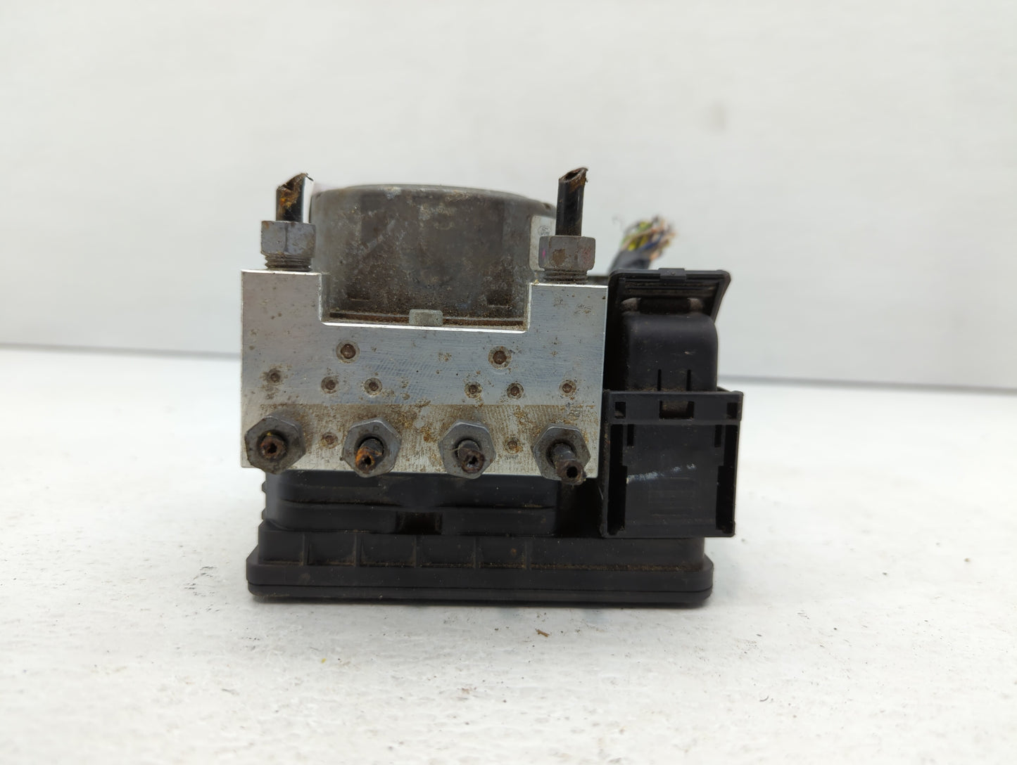 2014-2016 Ford Fusion ABS Pump Control Module Replacement P/N:EG9C-2C405-AD Fits Fits 2014 2015 2016 OEM Used Auto Parts - O