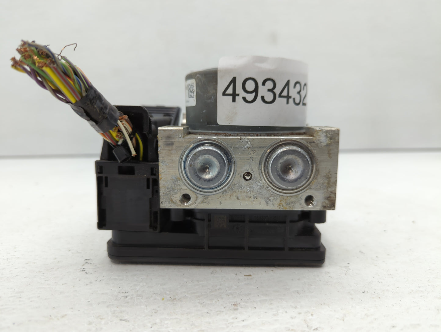 2014-2016 Ford Fusion ABS Pump Control Module Replacement P/N:EG9C-2C405-AD Fits Fits 2014 2015 2016 OEM Used Auto Parts - O