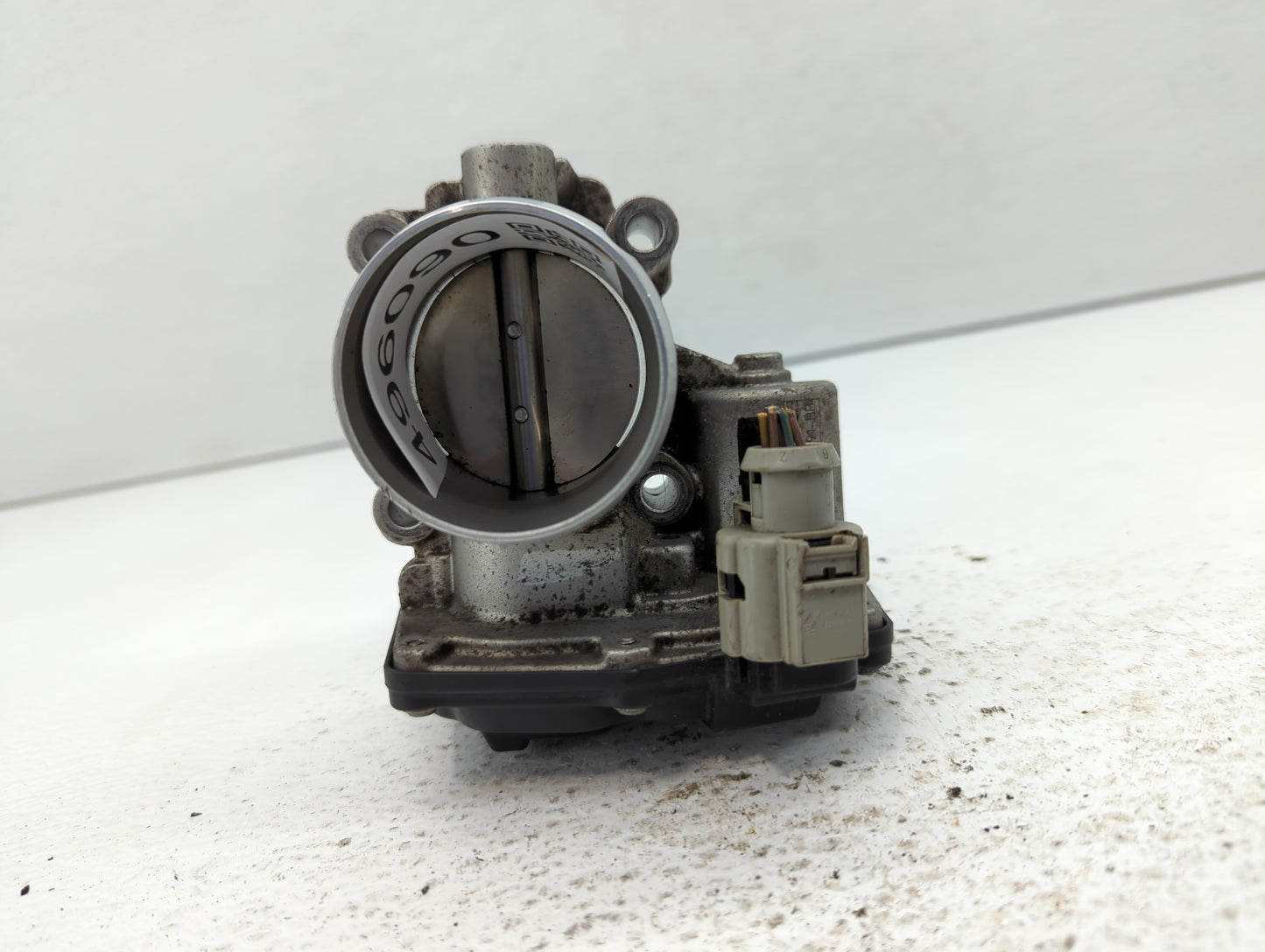 2014-2020 Ford Fusion Throttle Body P/N:DS7G-9F991-BB DS7G-9F991-CA Fits Fits 2014 2015 2016 2017 2018 2019 2020 OEM Used Au