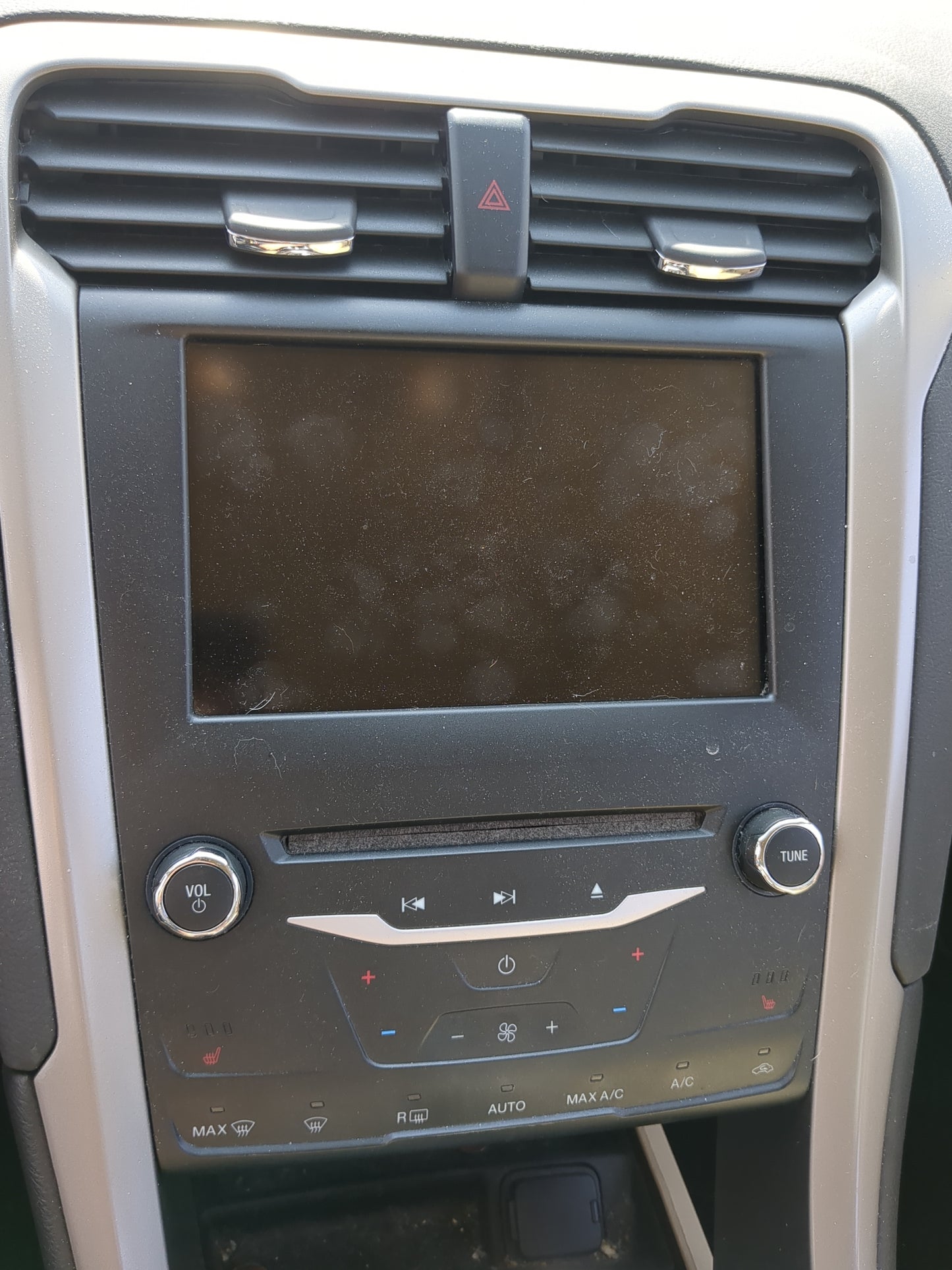 2013-2015 Ford Fusion Radio AM FM Cd Player Receiver Replacement Fits Fits 2013 2014 2015 OEM Used Auto Parts - Oemusedautop