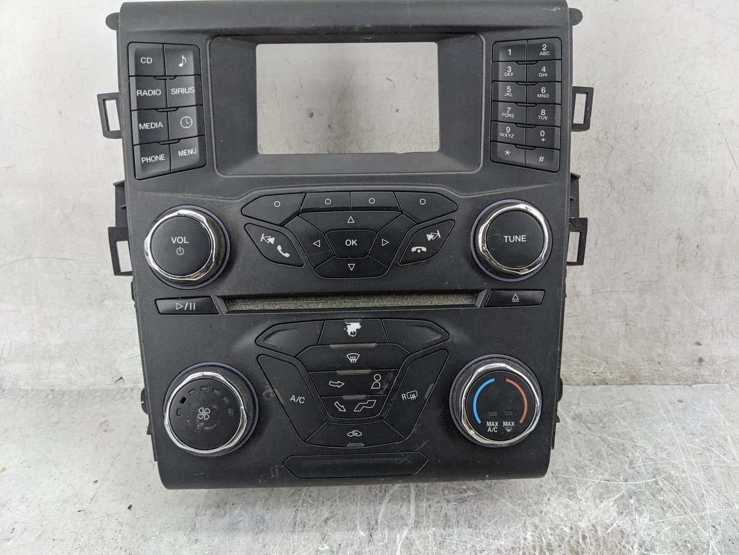 2015-2015 Ford Fusion Radio Control Panel 5030847 - Oemusedautoparts1.com