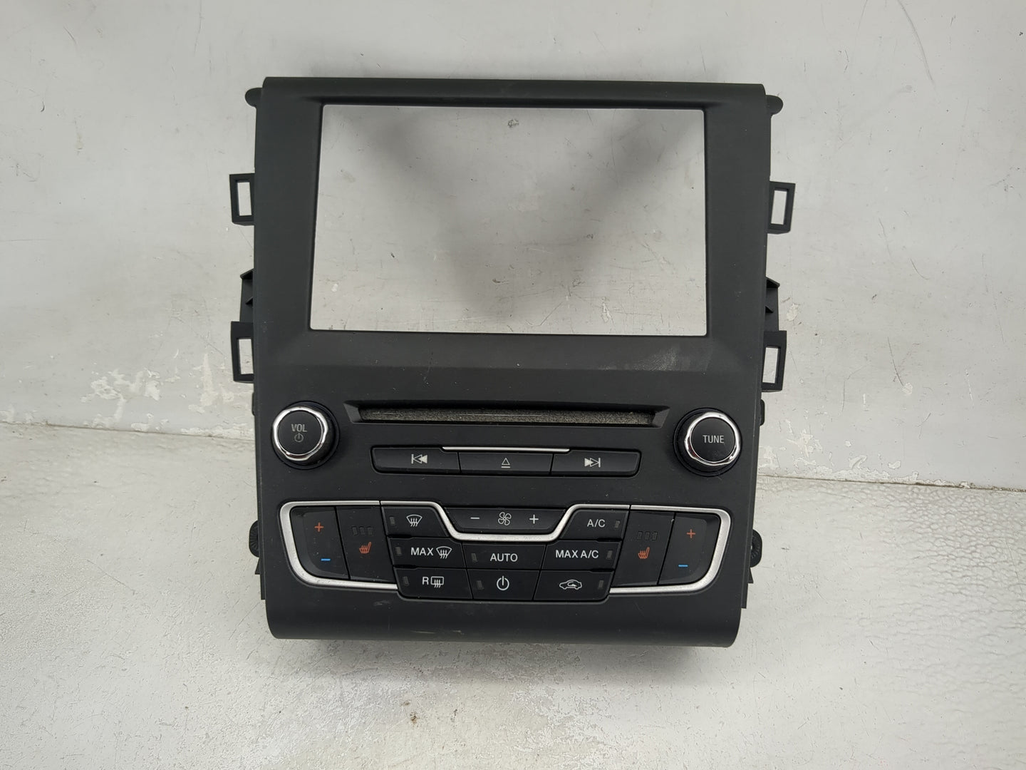 2015 Ford Fusion Climate Control Module Temperature AC/Heater Replacement P/N:GS7T-18E245-AEB Fits OEM Used Auto Parts - Oem