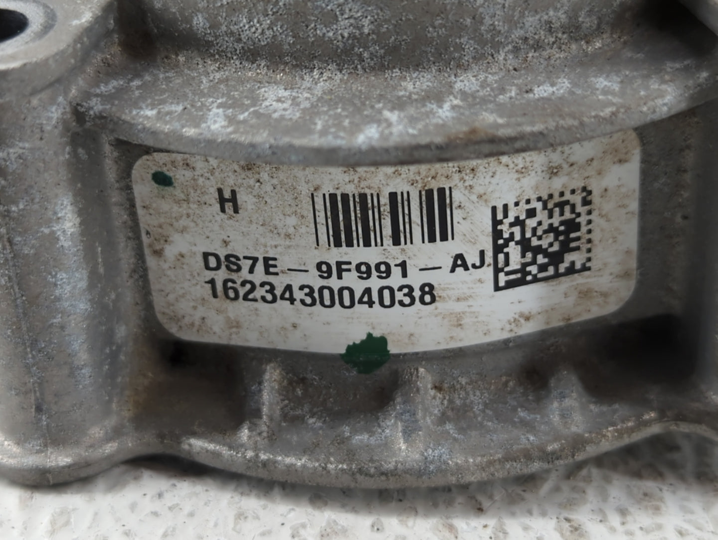 2013-2020 Ford Fusion Throttle Body P/N:DS7E-9F991-AJ DS7E-9F991-AF Fits Fits 2013 2014 2015 2016 2017 2018 2019 2020 2021 2