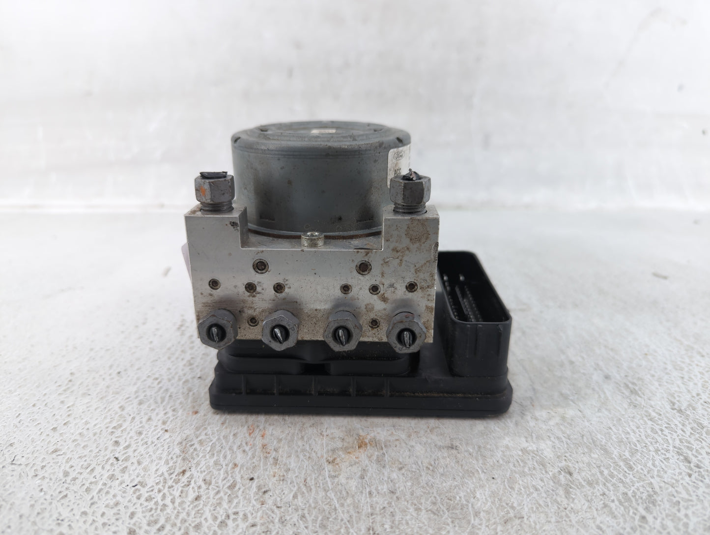 2014-2016 Ford Fusion ABS Pump Control Module Replacement P/N:EG9C-2C405-AD Fits Fits 2014 2015 2016 OEM Used Auto Parts - O