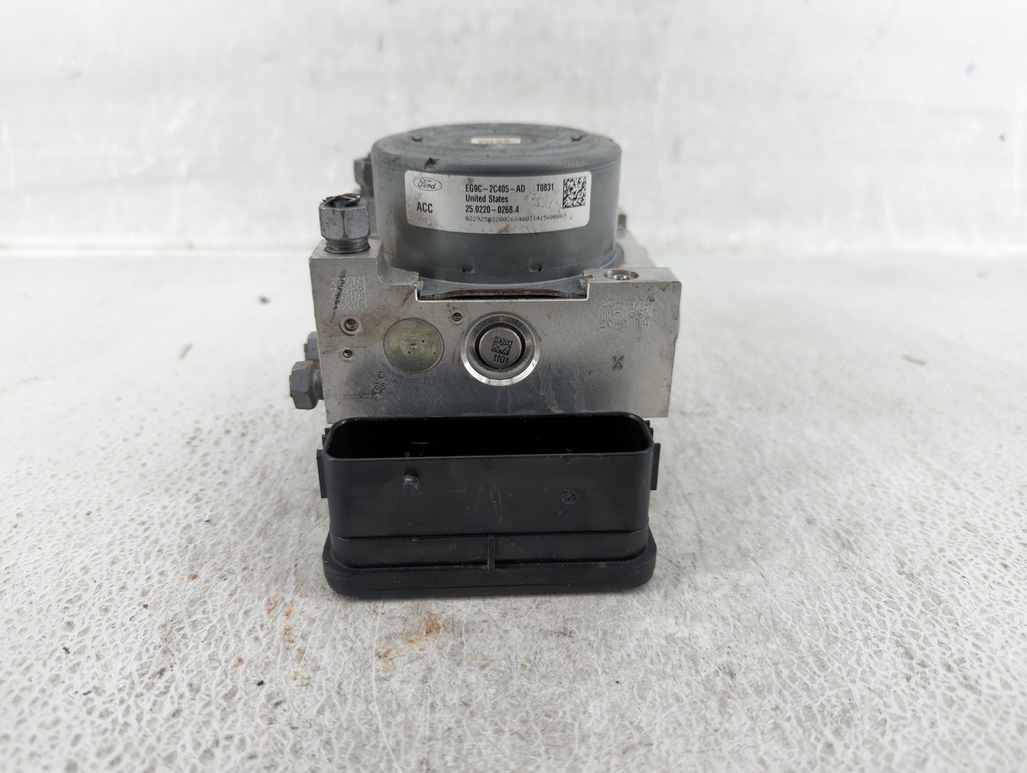 2014-2016 Ford Fusion ABS Pump Control Module Replacement P/N:EG9C-2C405-AD Fits Fits 2014 2015 2016 OEM Used Auto Parts - O