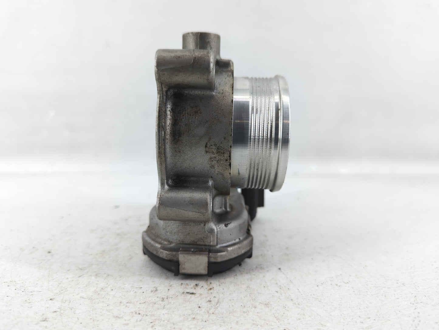 2014-2020 Ford Fusion Throttle Body P/N:DS7E-9F991-BB Fits Fits 2014 2015 2016 2017 2018 2019 2020 2021 2022 OEM Used Auto P