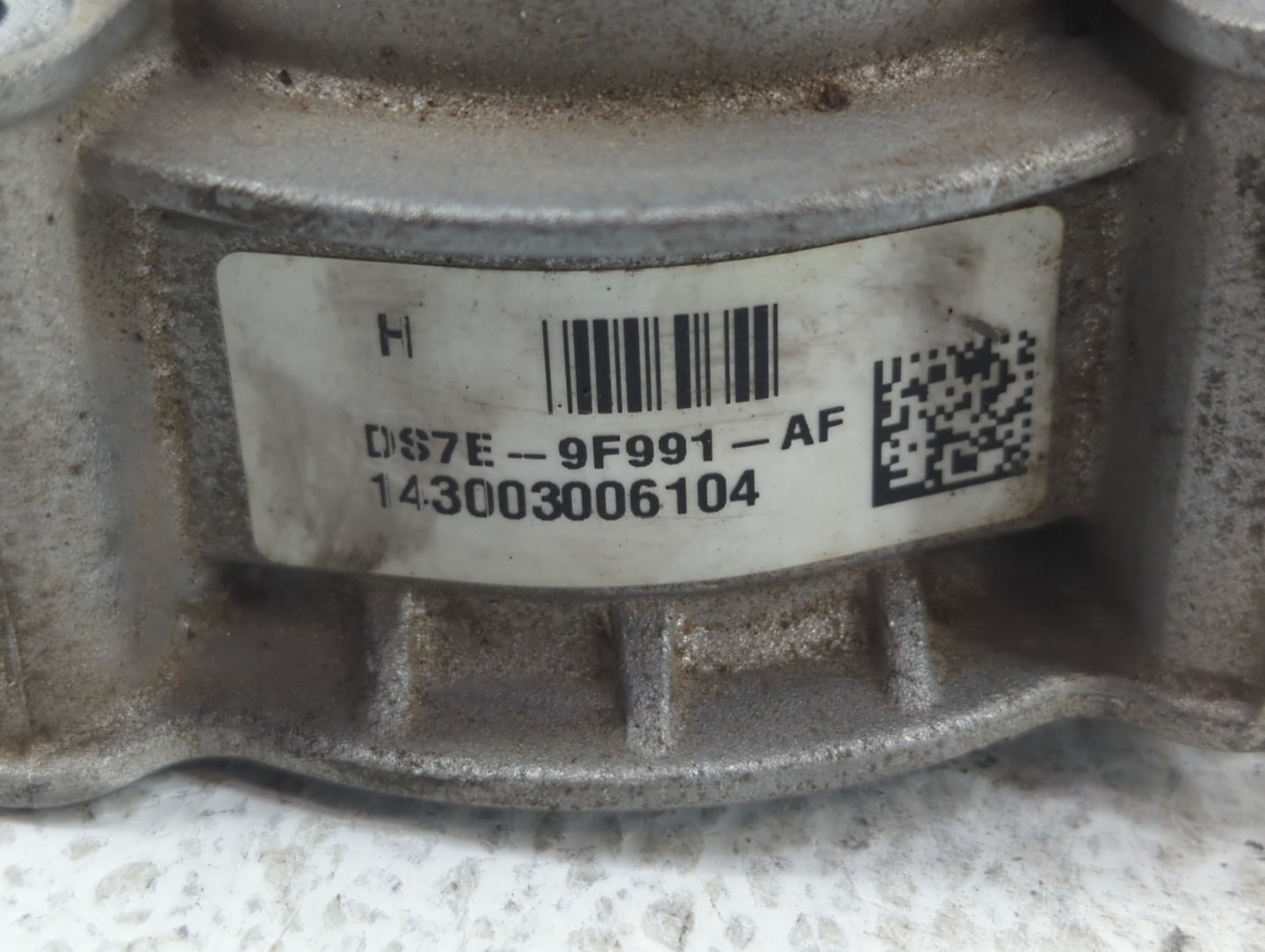 2013-2020 Ford Fusion Throttle Body P/N:DS7E-9F991-AF Fits Fits 2013 2014 2015 2016 2017 2018 2019 2020 2021 2022 OEM Used A