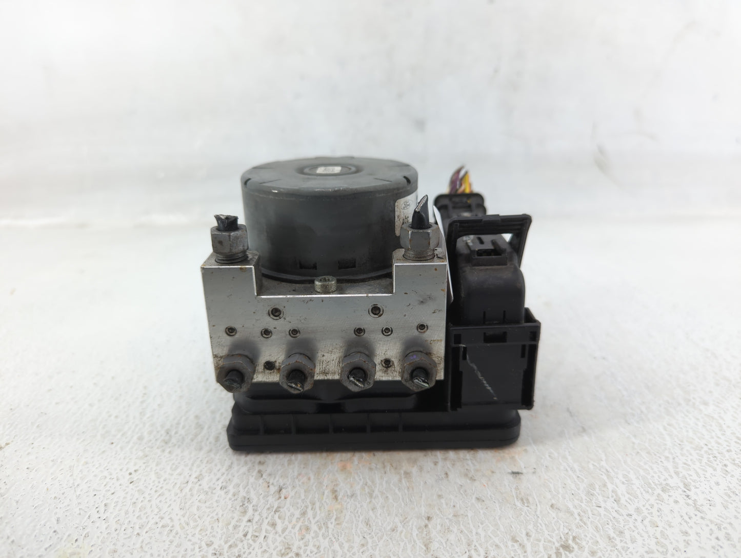 2014-2016 Ford Fusion ABS Pump Control Module Replacement P/N:EG9C-2C405-AE Fits Fits 2014 2015 2016 OEM Used Auto Parts - O