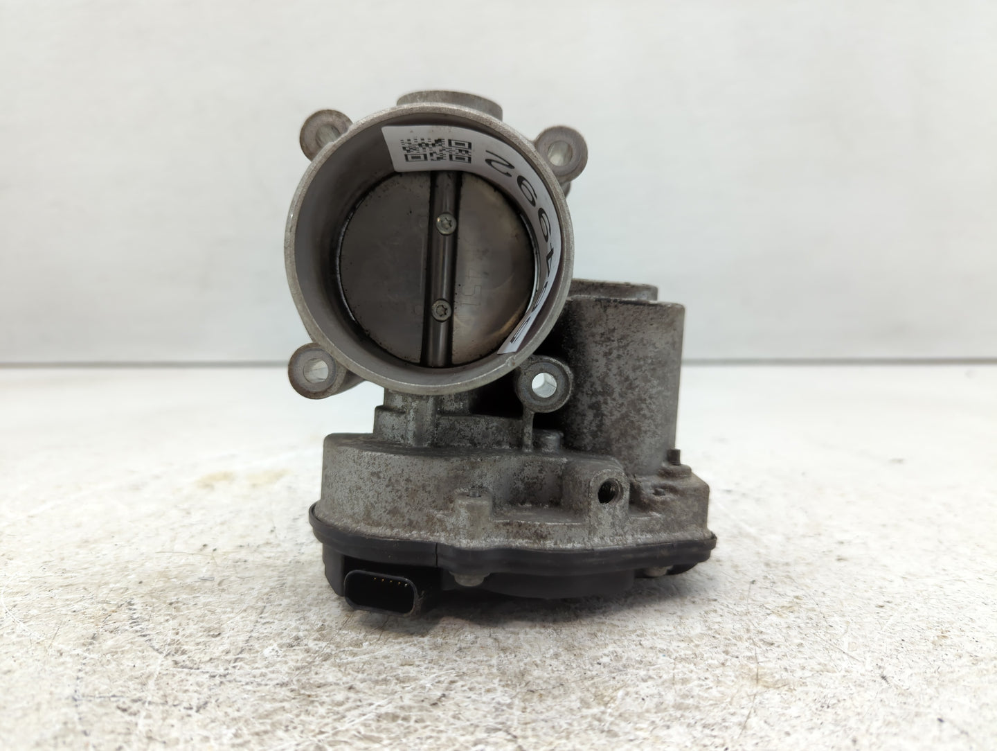 2013-2020 Ford Fusion Throttle Body P/N:DS7E-9F991-AF Fits Fits 2013 2014 2015 2016 2017 2018 2019 2020 2021 2022 OEM Used A