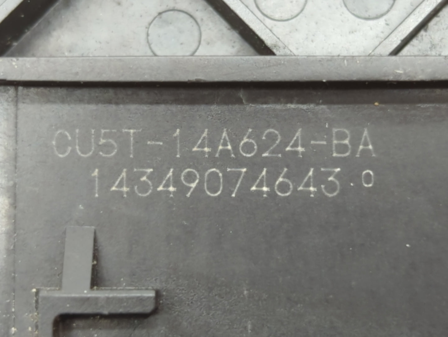 2014-2016 Ford Fusion PCM Engine Control Computer ECU ECM PCU OEM P/N:ES7A-12A650-CPB Fits Fits 2014 2015 2016 OEM Used Auto