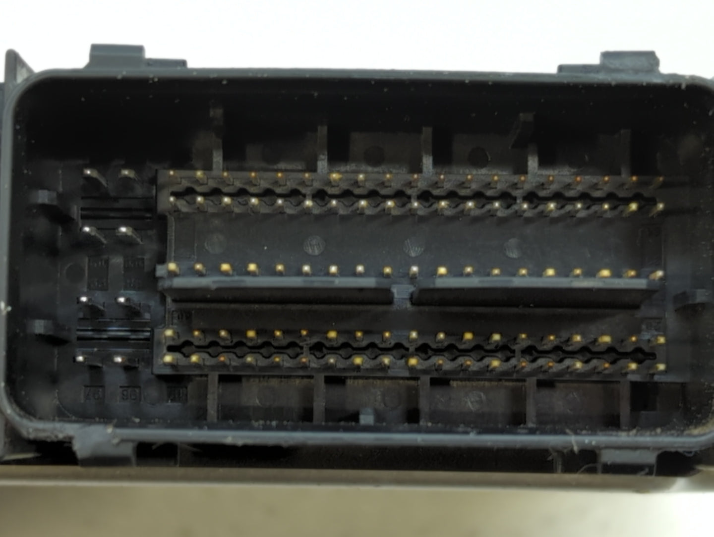 2014-2016 Ford Fusion PCM Engine Control Computer ECU ECM PCU OEM P/N:ES7A-12A650-CPB Fits Fits 2014 2015 2016 OEM Used Auto