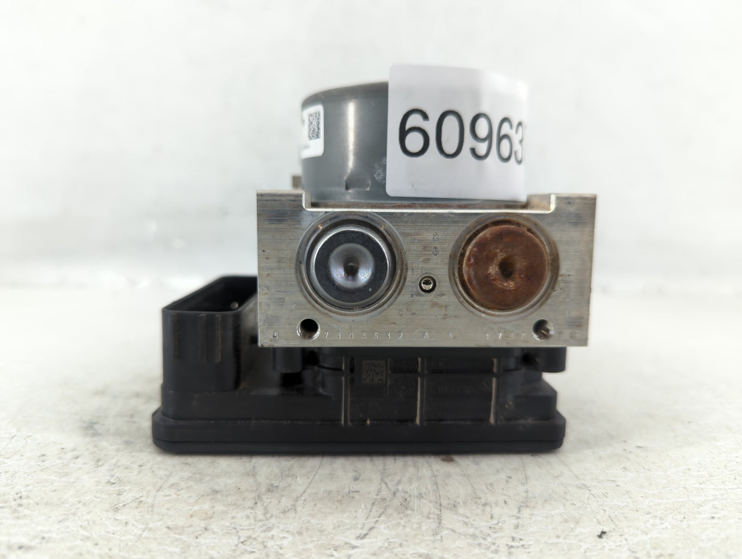 2014-2016 Ford Fusion ABS Pump Control Module Replacement P/N:EG9C-2C405-AD Fits Fits 2014 2015 2016 OEM Used Auto Parts - O