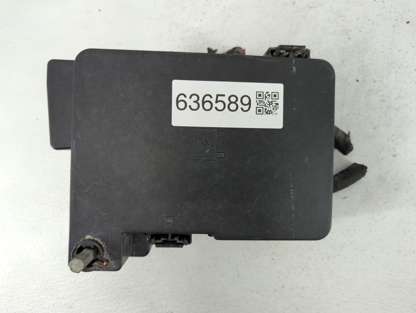 2015 Ford Fusion Fusebox Fuse Box Panel Relay Module P/N:22922727 Fits OEM Used Auto Parts - Oemusedautoparts1.com