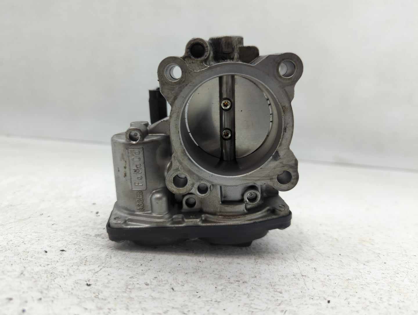2014-2020 Ford Fusion Throttle Body P/N:DS7G-9F991-BB Fits Fits 2014 2015 2016 2017 2018 2019 2020 OEM Used Auto Parts - Oem