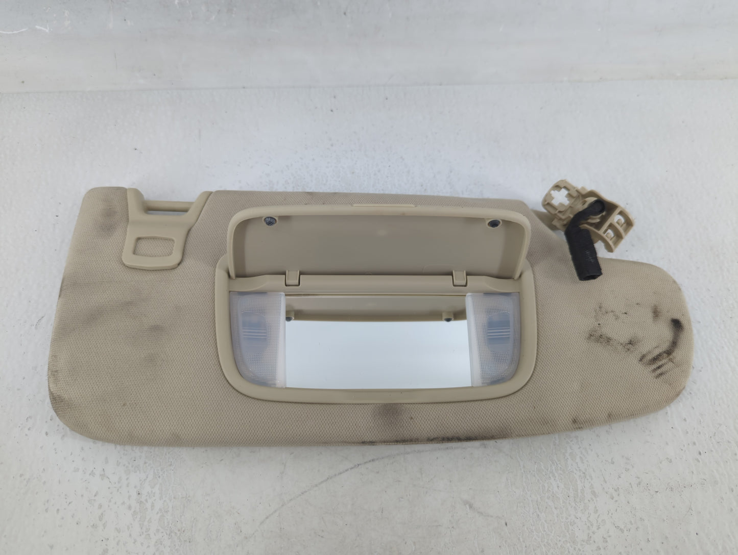 2015-2016 Ford Fusion Sun Visor Shade Replacement Passenger Right Mirror Fits Fits 2015 2016 OEM Used Auto Parts - Oemusedau