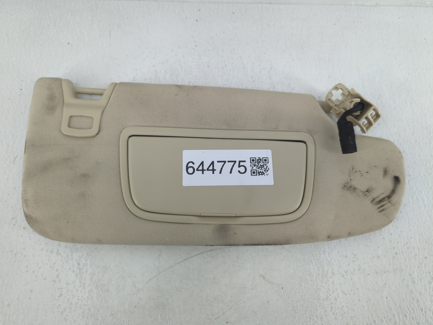 2015-2016 Ford Fusion Sun Visor Shade Replacement Passenger Right Mirror Fits Fits 2015 2016 OEM Used Auto Parts - Oemusedau