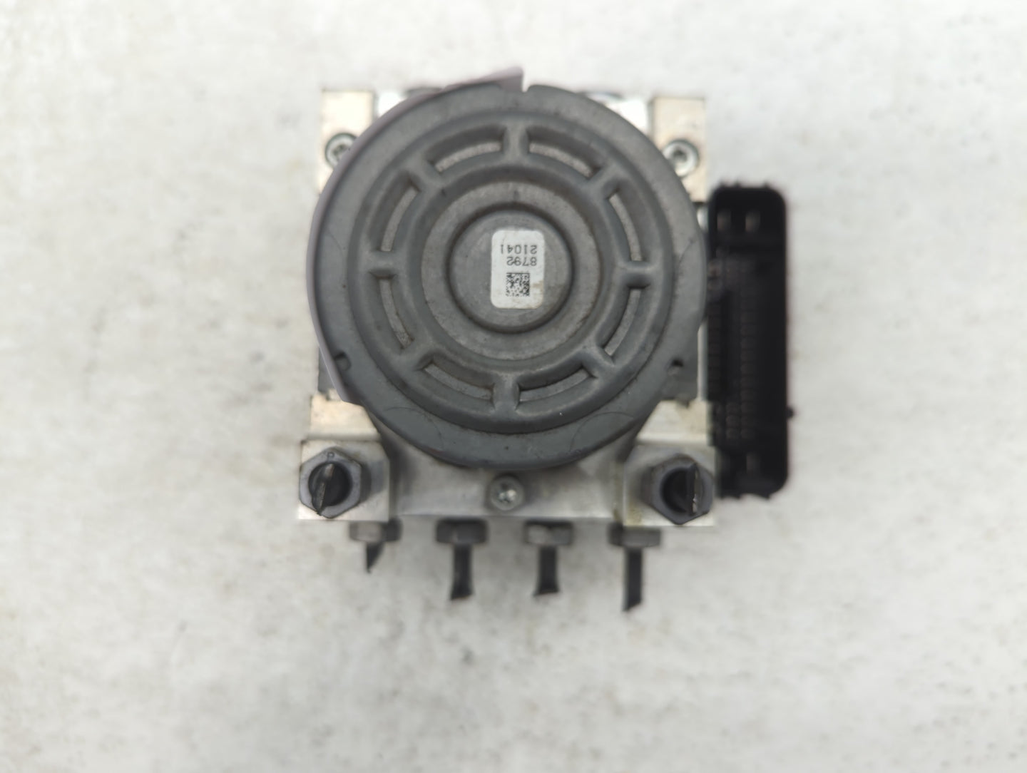 2014-2016 Ford Fusion ABS Pump Control Module Replacement P/N:EG9C-2C405-AD Fits Fits 2014 2015 2016 OEM Used Auto Parts - O