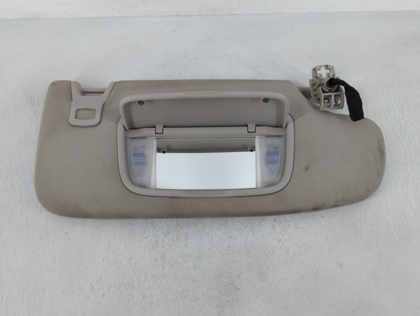 2015-2016 Ford Fusion Sun Visor Shade Replacement Passenger Right Mirror Fits Fits 2015 2016 OEM Used Auto Parts - Oemusedau