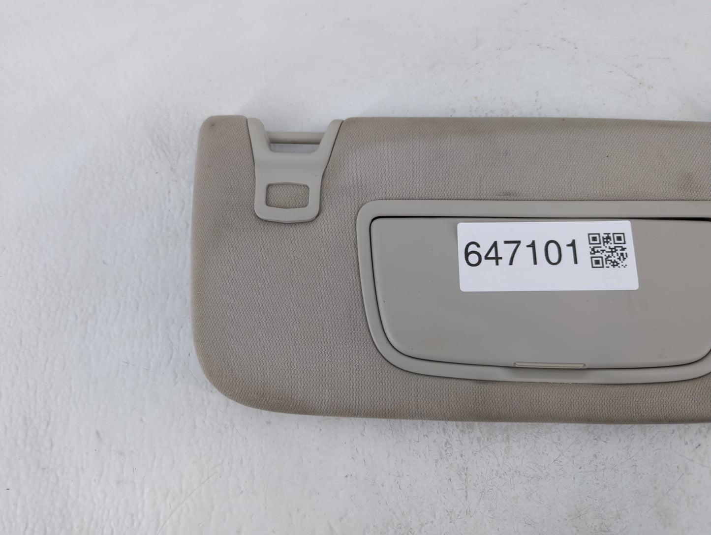 2015-2016 Ford Fusion Sun Visor Shade Replacement Passenger Right Mirror Fits Fits 2015 2016 OEM Used Auto Parts - Oemusedau