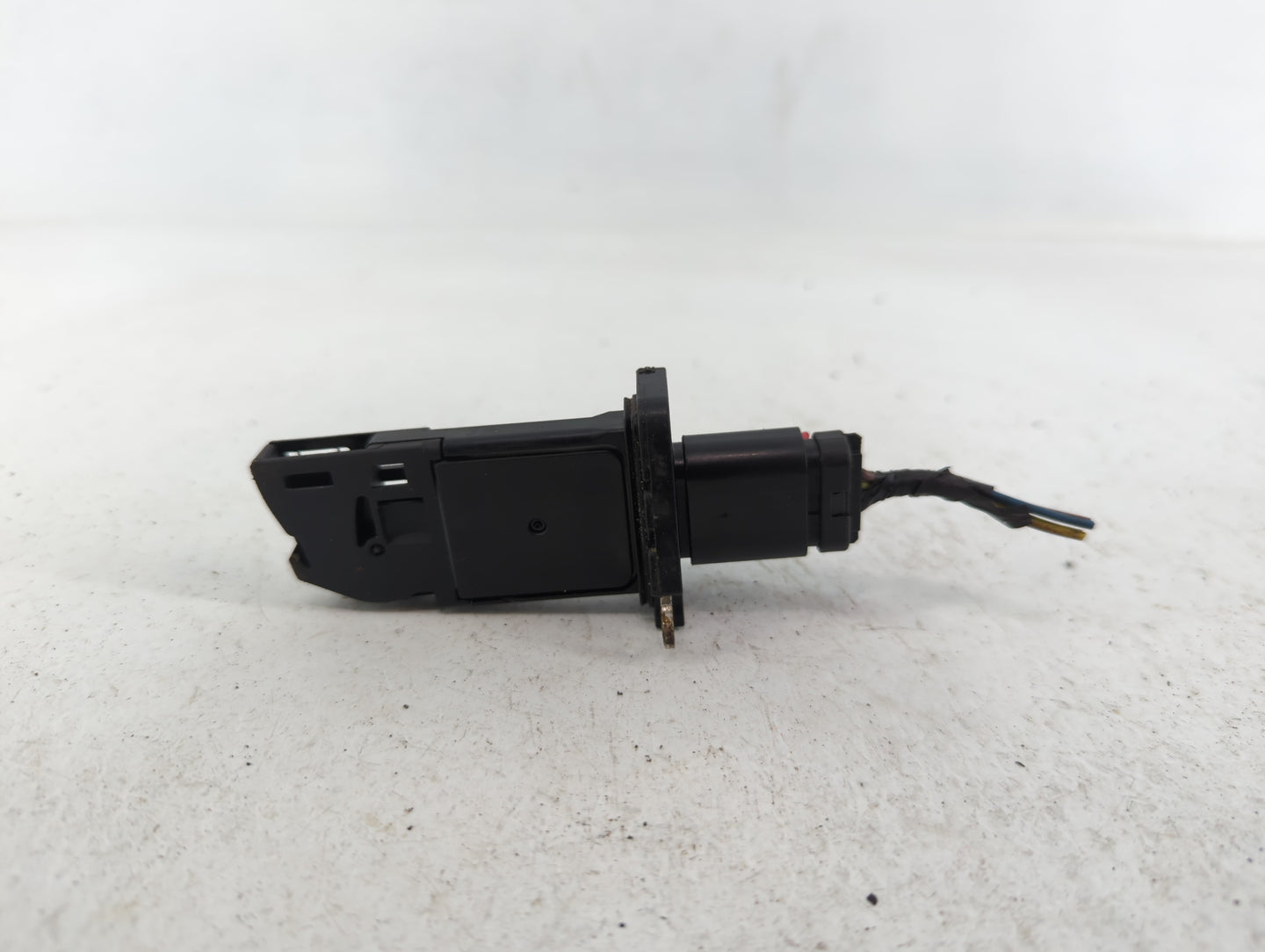 2013-2016 Ford Fusion Mass Air Flow Meter Maf - Oemusedautoparts1.com