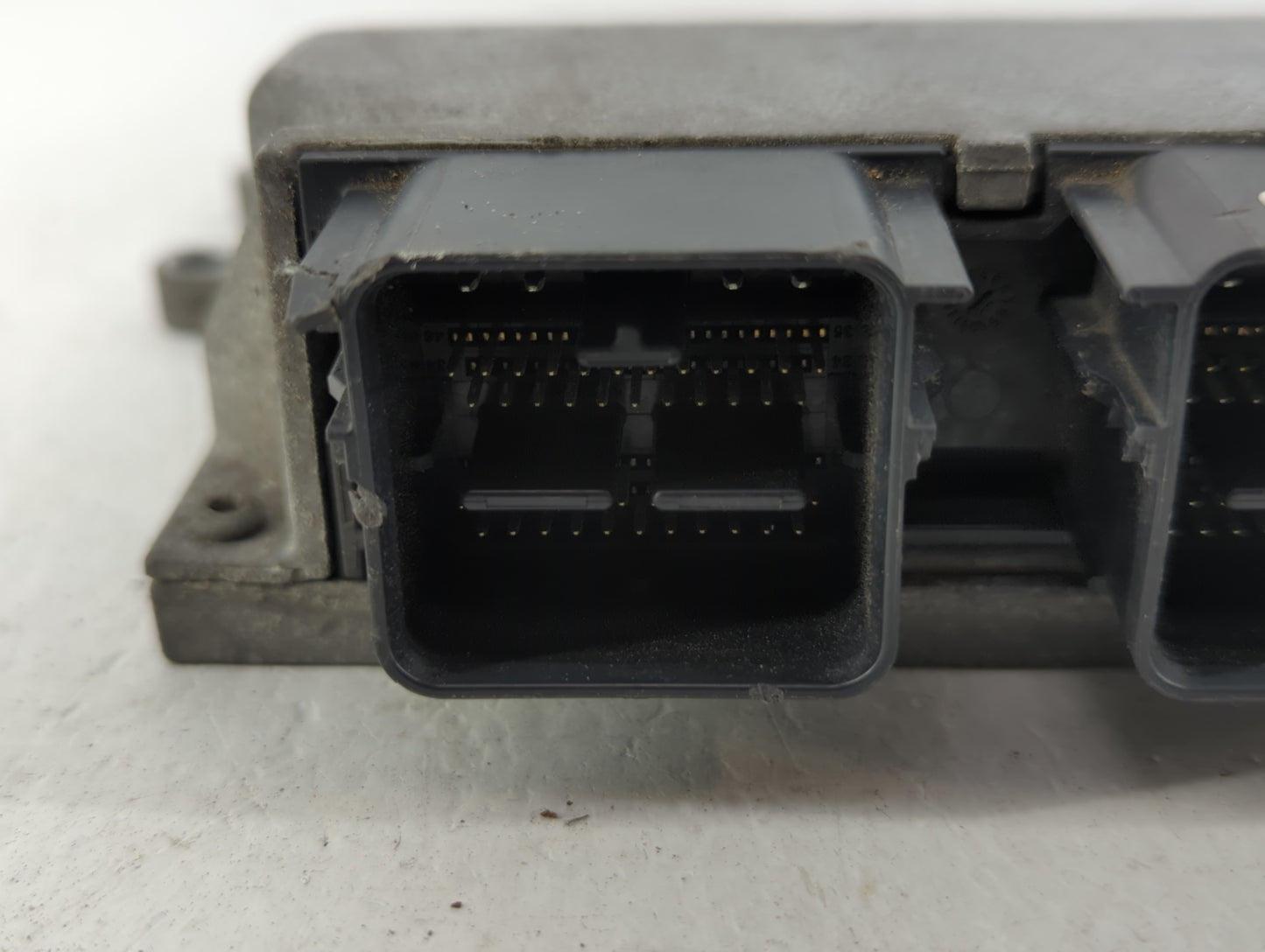 2014-2016 Ford Fusion PCM Engine Control Computer ECU ECM PCU OEM P/N:ES7A-12A650-GG 6PXS9LAF70 Fits Fits 2014 2015 2016 OEM