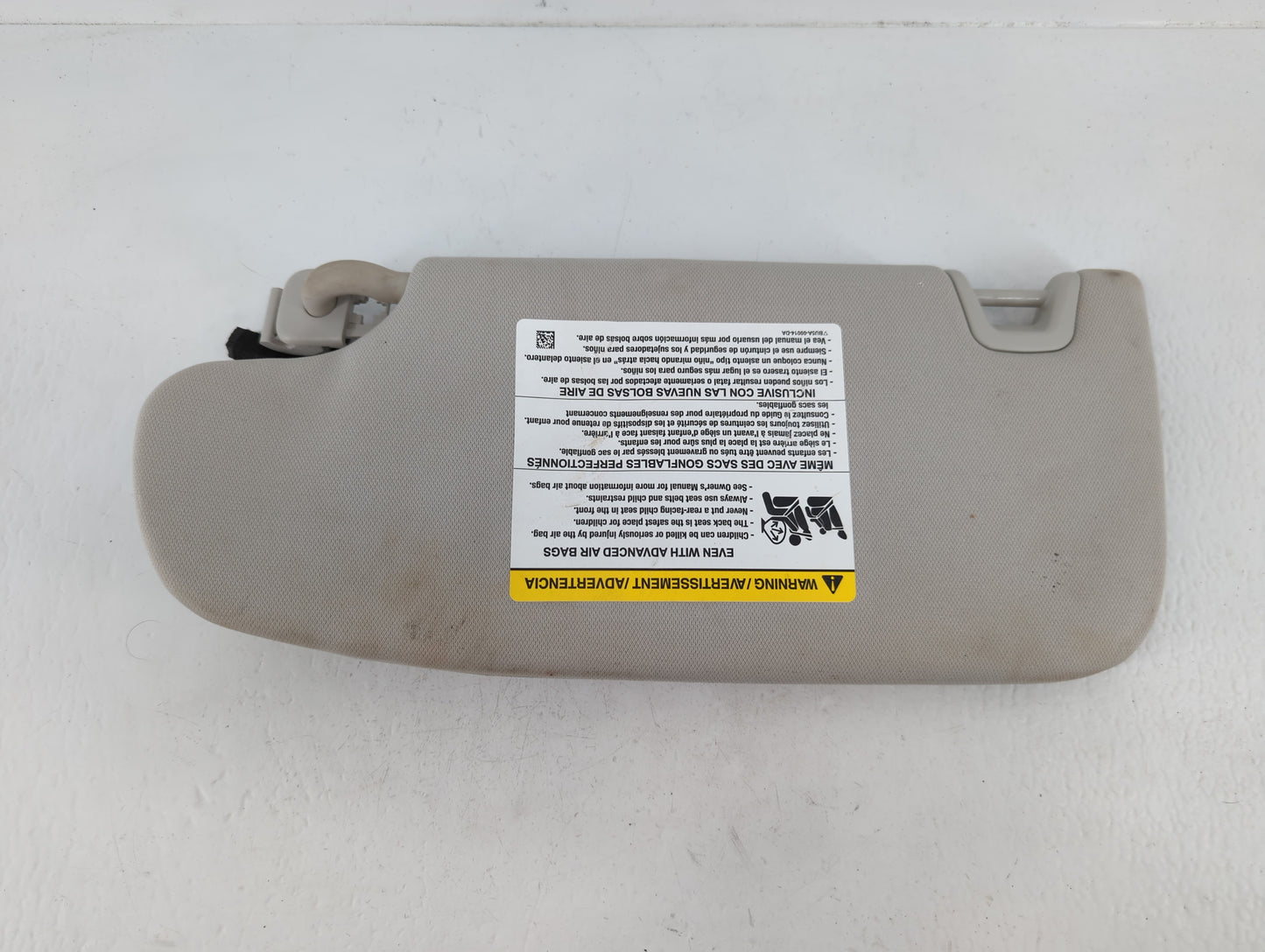 2015-2016 Ford Fusion Sun Visor Shade Replacement Passenger Right Mirror Fits Fits 2015 2016 OEM Used Auto Parts - Oemusedau