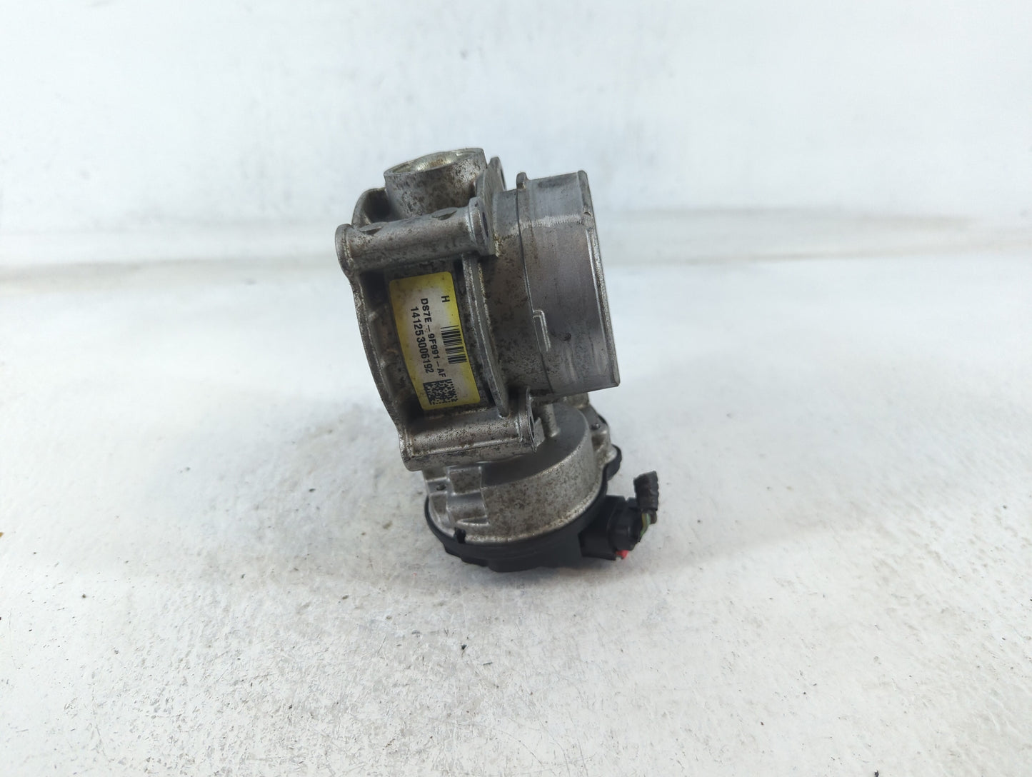 2013-2020 Ford Fusion Throttle Body P/N:141253006192 DS7E-9F991-AF Fits Fits 2013 2014 2015 2016 2017 2018 2019 2020 2021 20