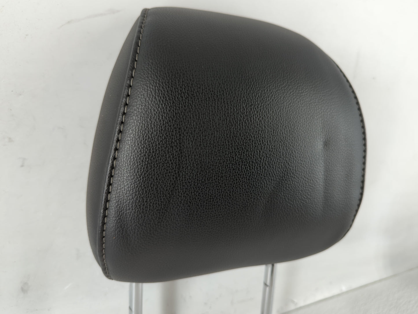 Ford Fusion Headrest Head Rest Front Driver Passenger Seat Black - Oemusedautoparts1.com