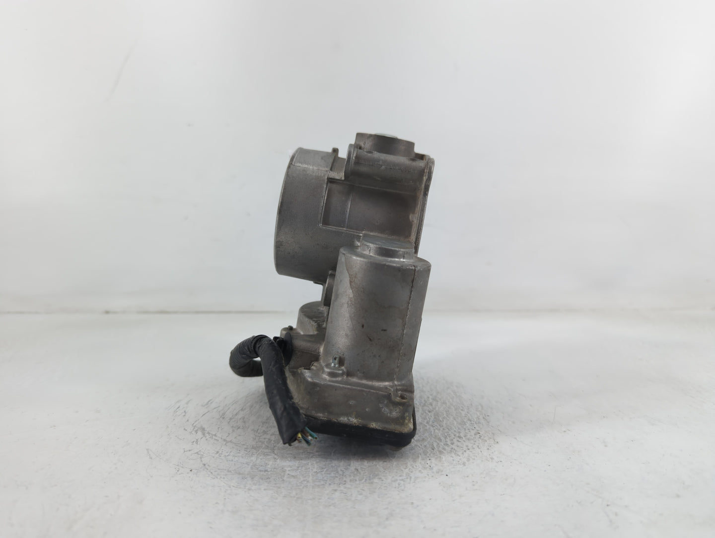 2013-2020 Ford Fusion Throttle Body P/N:142913005806 DS7E-9F991-AF Fits Fits 2013 2014 2015 2016 2017 2018 2019 2020 2021 20