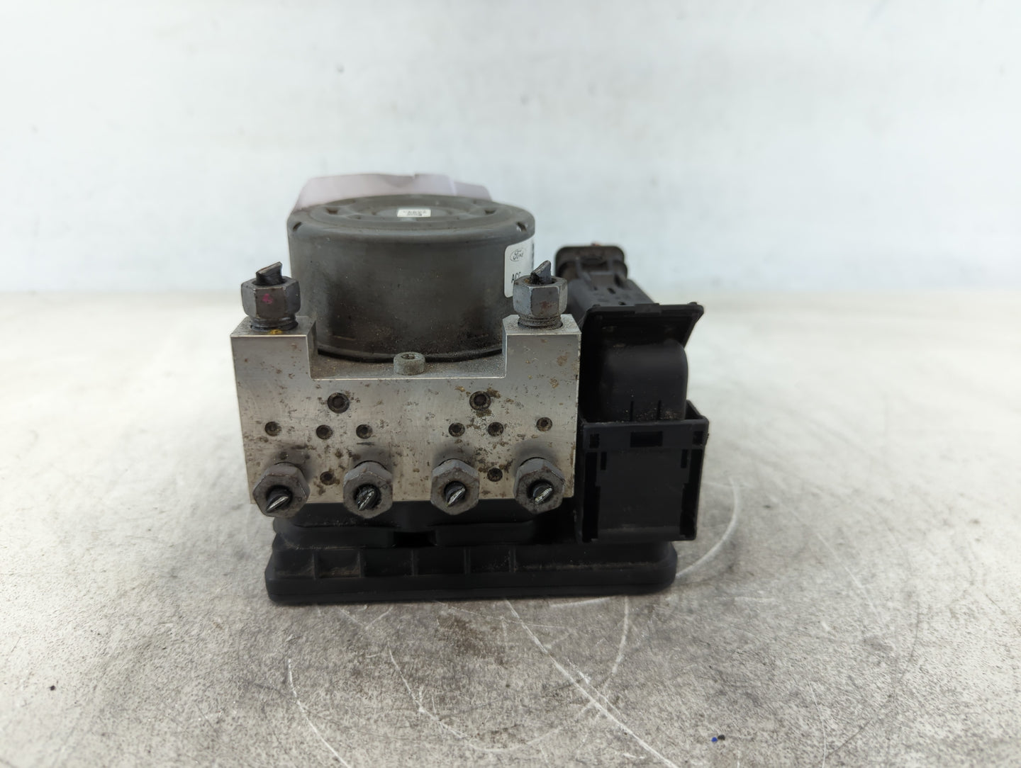 2014-2016 Ford Fusion ABS Pump Control Module Replacement P/N:EG9C-2C405-AD Fits Fits 2014 2015 2016 OEM Used Auto Parts - O