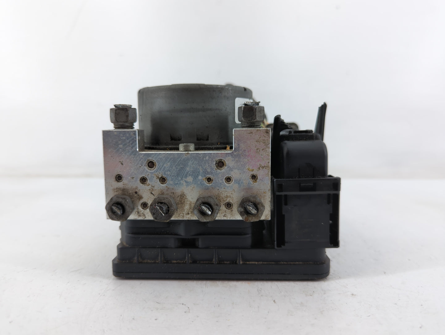 2014-2016 Ford Fusion ABS Pump Control Module Replacement P/N:EG9C-2C405-BF Fits Fits 2014 2015 2016 OEM Used Auto Parts - O