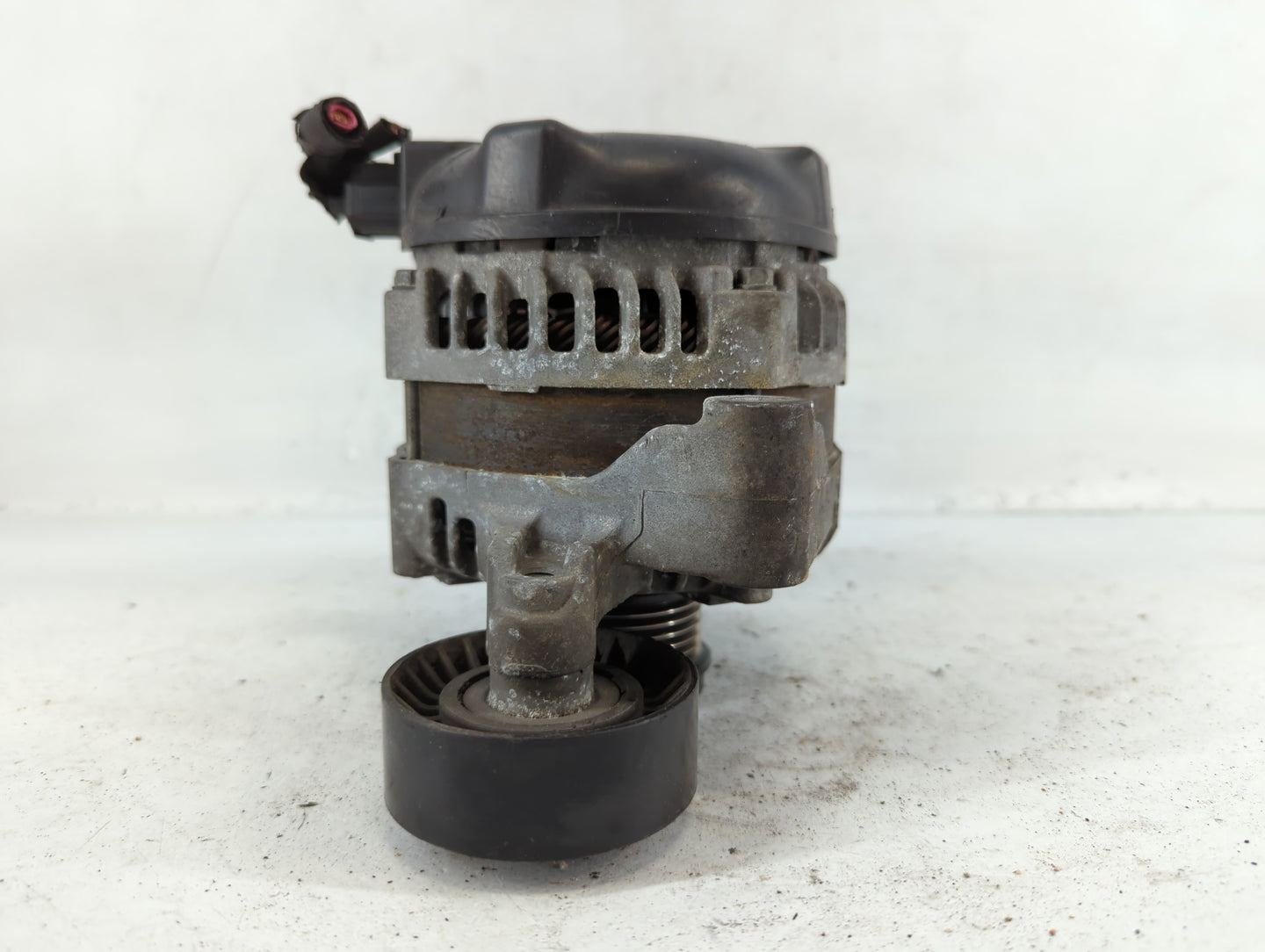 2013-2020 Ford Fusion Alternator Replacement Generator Charging Assembly Engine OEM P/N:104210-2910 DS7T-10300-DB Fits OEM U