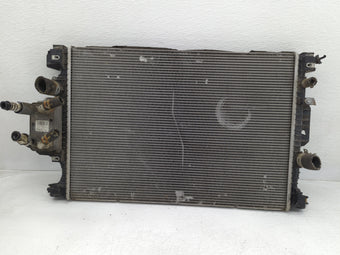 compare product 2013-2017 Ford Fusion Engine Cooling Radiator Condensor P/N:DG93-8005-FZ Fits Fits 2013 2014 2015 2016 2017 OEM Used Auto Parts