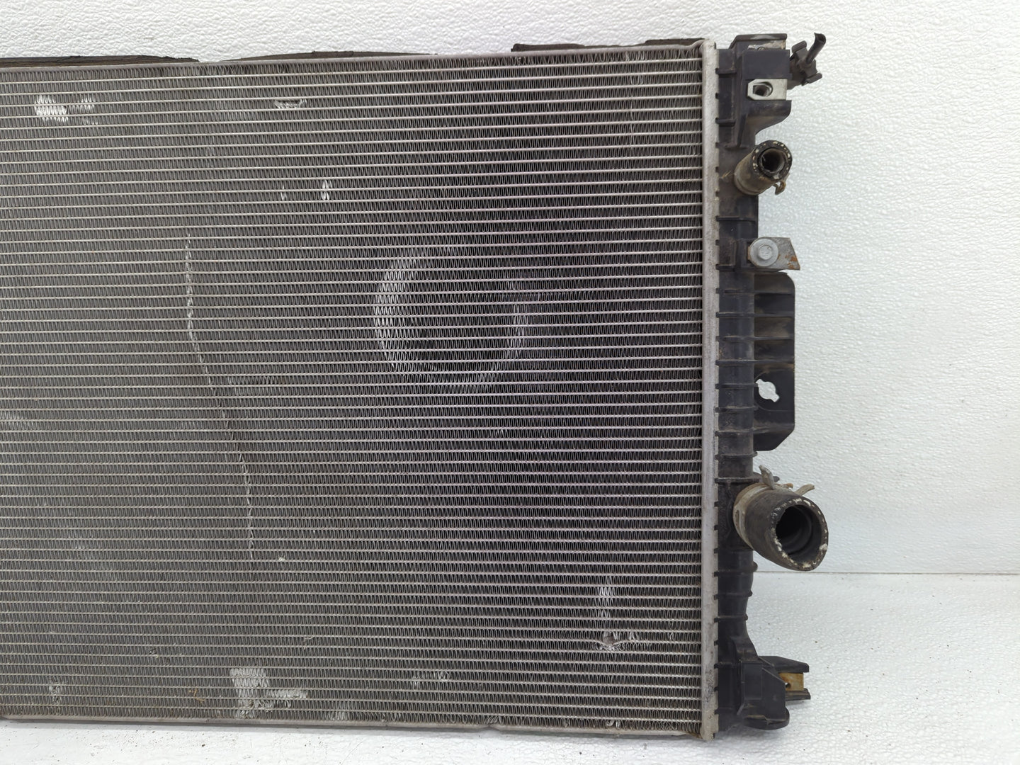 2013-2017 Ford Fusion Engine Cooling Radiator Condensor P/N:DG93-8005-FZ Fits Fits 2013 2014 2015 2016 2017 OEM Used Auto Pa