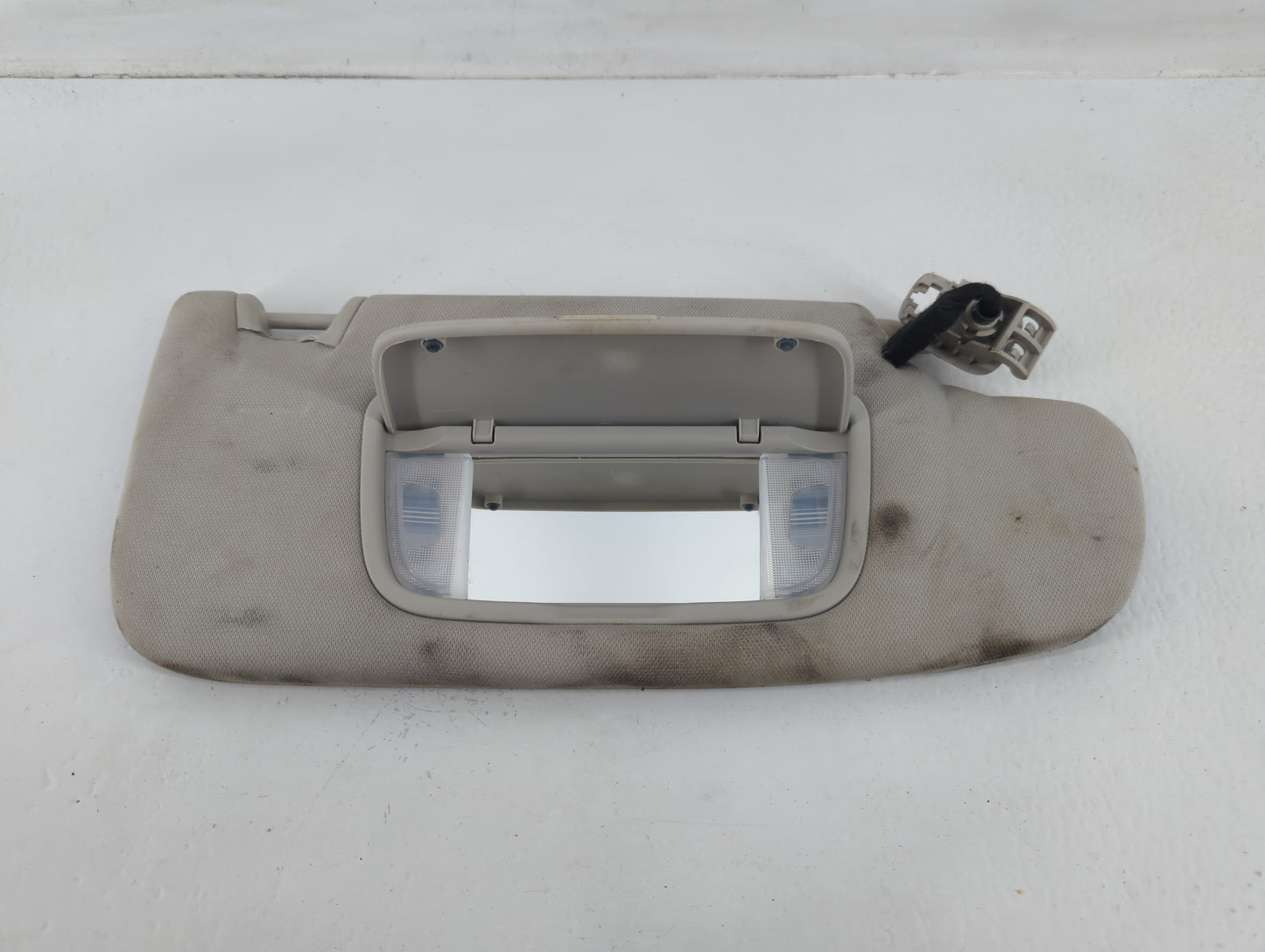 2015-2016 Ford Fusion Sun Visor Shade Replacement Passenger Right Mirror Fits Fits 2015 2016 OEM Used Auto Parts - Oemusedau
