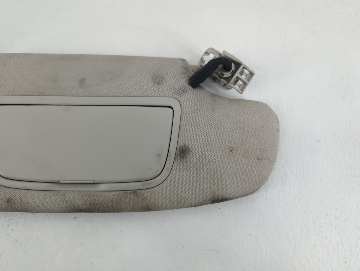 2015-2016 Ford Fusion Sun Visor Shade Replacement Passenger Right Mirror Fits Fits 2015 2016 OEM Used Auto Parts - Oemusedau