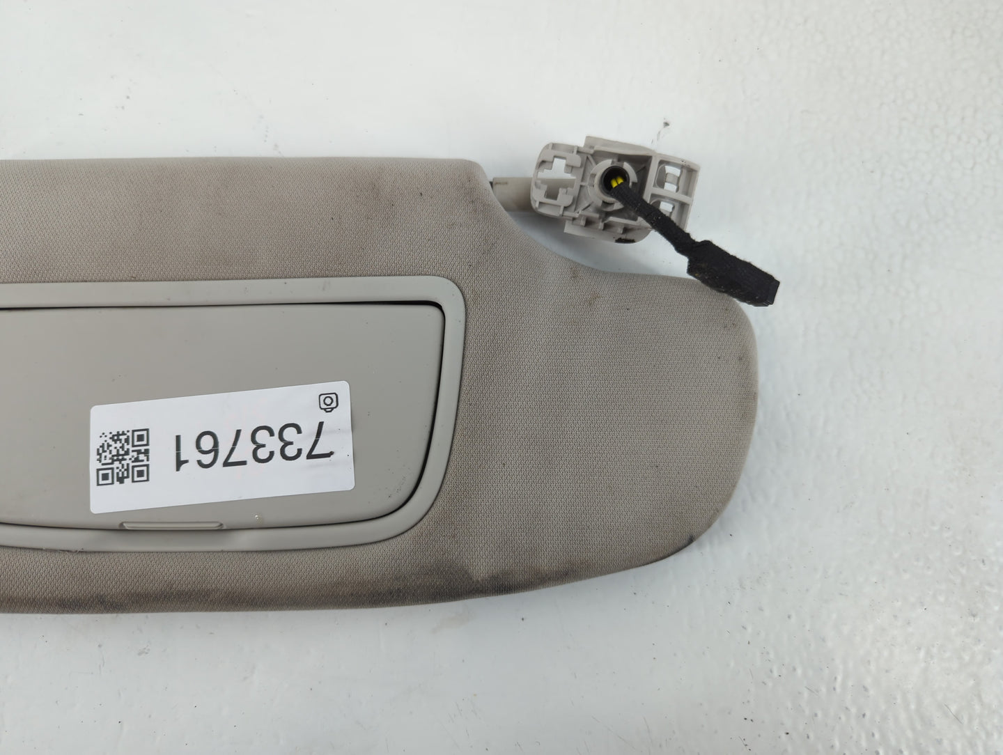2015-2016 Ford Fusion Sun Visor Shade Replacement Driver Left Mirror Fits Fits 2015 2016 OEM Used Auto Parts - Oemusedautopa