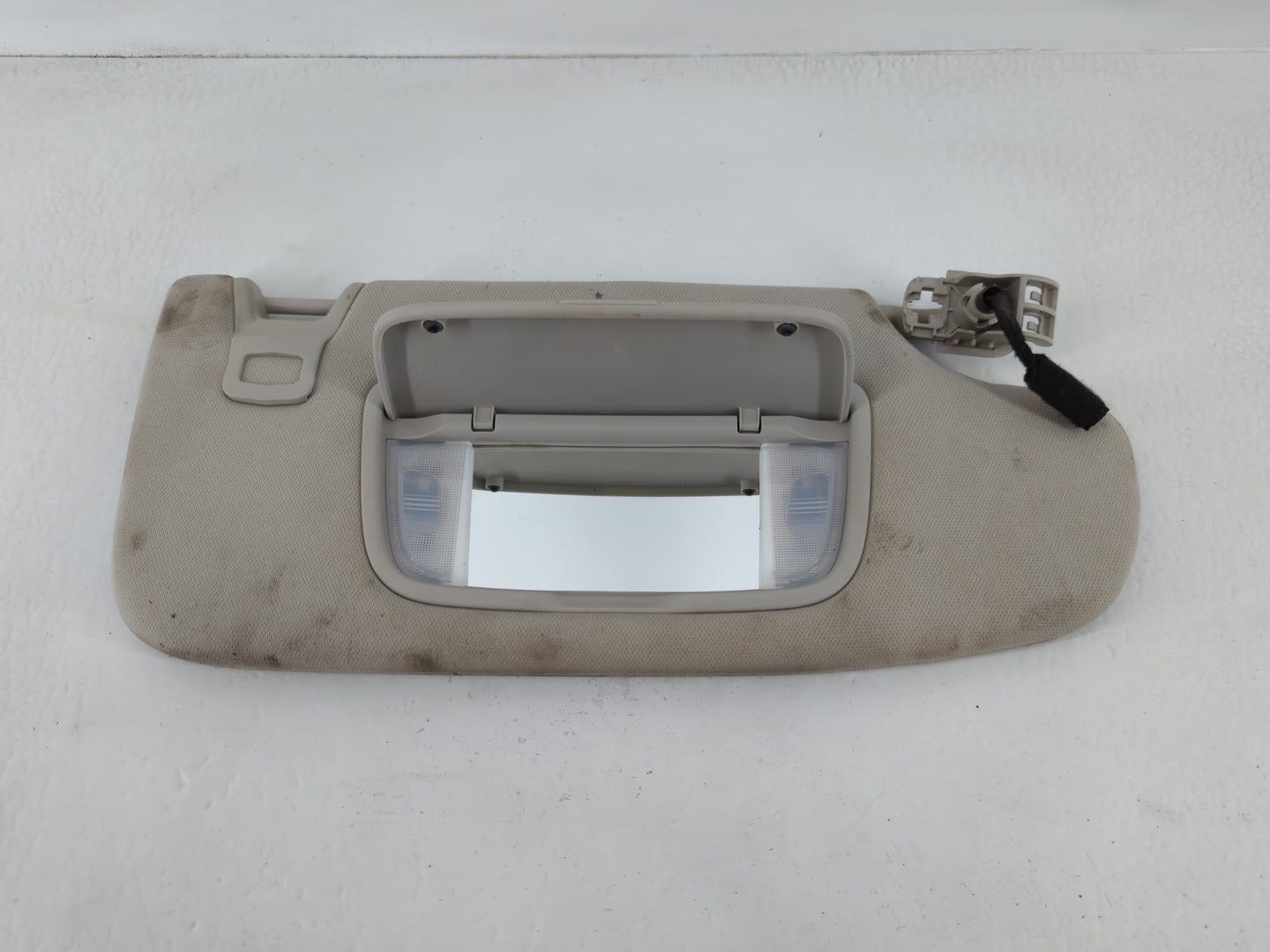 2015-2016 Ford Fusion Sun Visor Shade Replacement Passenger Right Mirror Fits Fits 2015 2016 OEM Used Auto Parts - Oemusedau