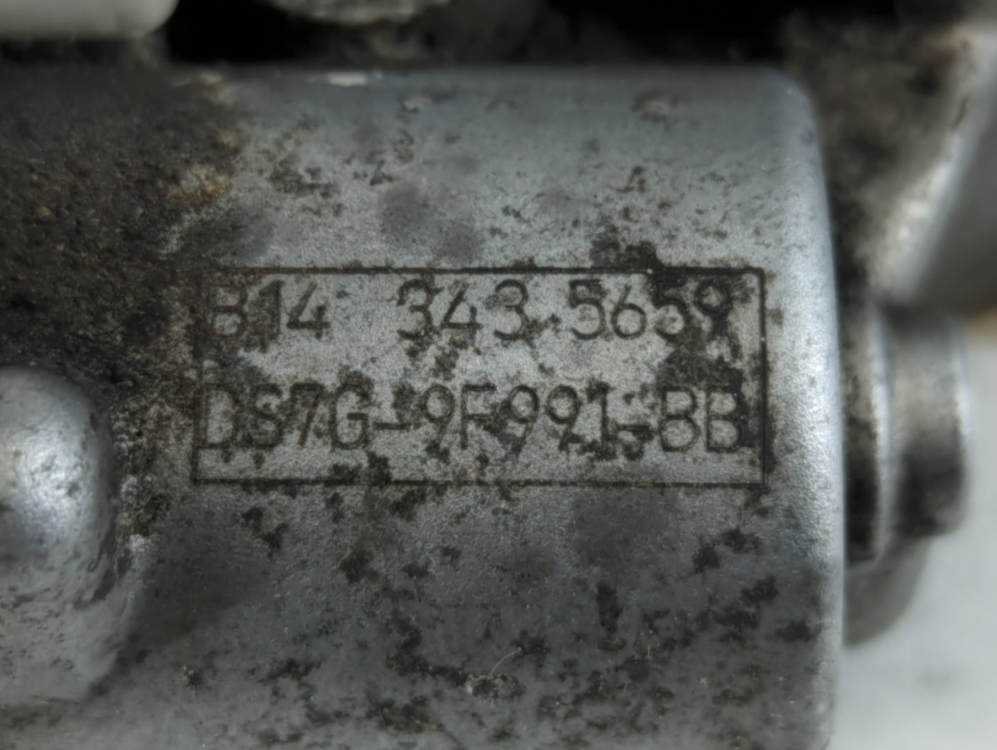 2014-2020 Ford Fusion Throttle Body P/N:DS7G-9F991-BB B14 343 5659 Fits Fits 2014 2015 2016 2017 2018 2019 2020 OEM Used Aut